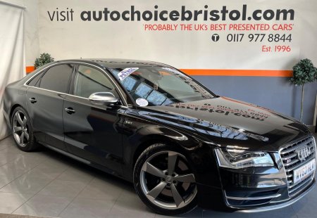 AUDI S8